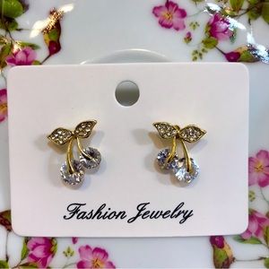 Bowtie Clear Cherry Earrings.